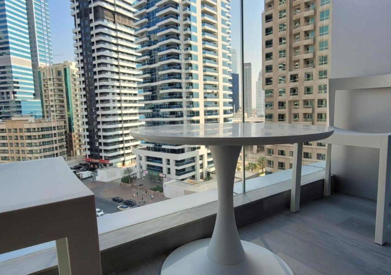 Dubai Marina Walk Gem Modern Apartments With Pool & Gym Access, Steps To Beach & Metro Managed By Sunnyhomes Exterior foto
