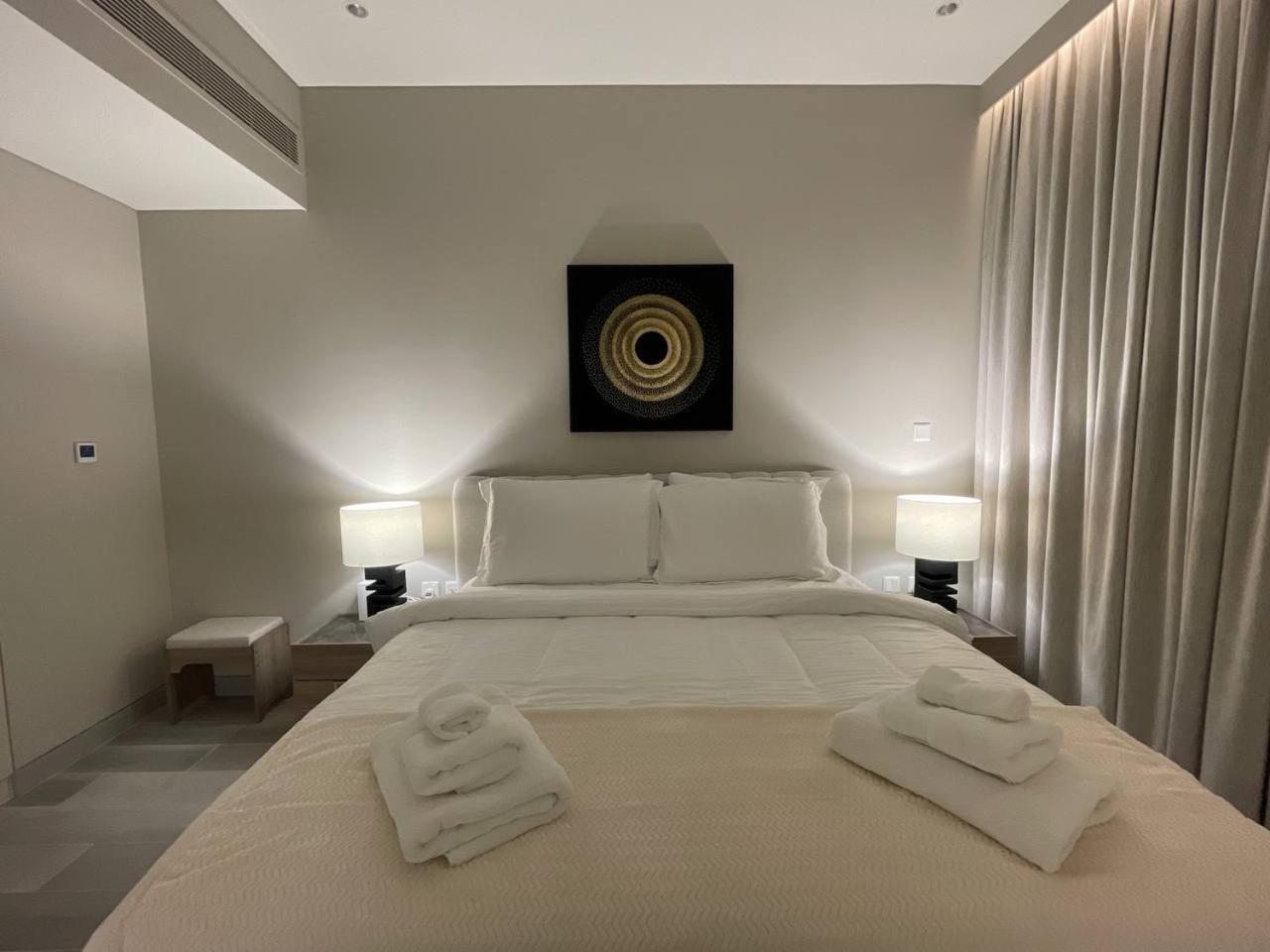 Dubai Marina Walk Gem Modern Apartments With Pool & Gym Access, Steps To Beach & Metro Managed By Sunnyhomes Exterior foto